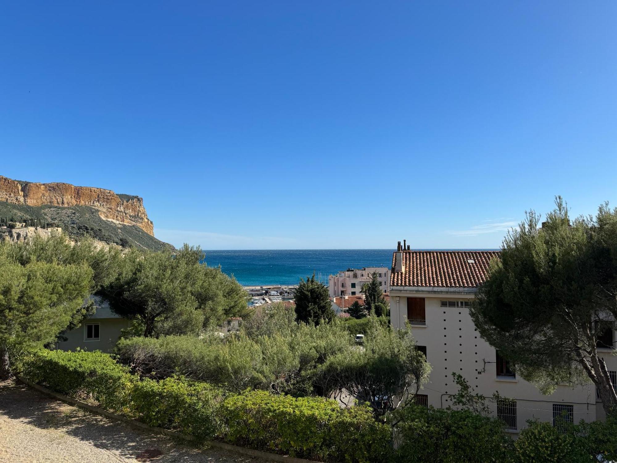 Le Balcon De La Rade Apartment Cassis Exterior photo